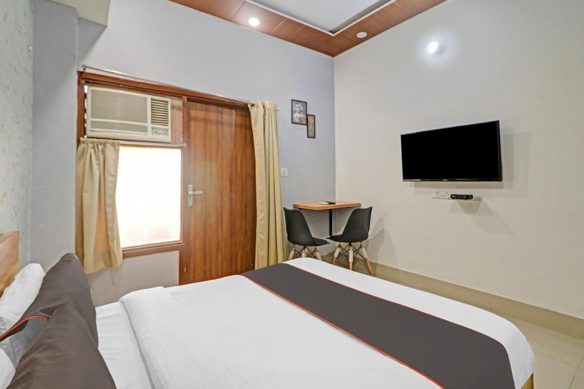 Hotel O Star Ki New Delhi Luaran gambar