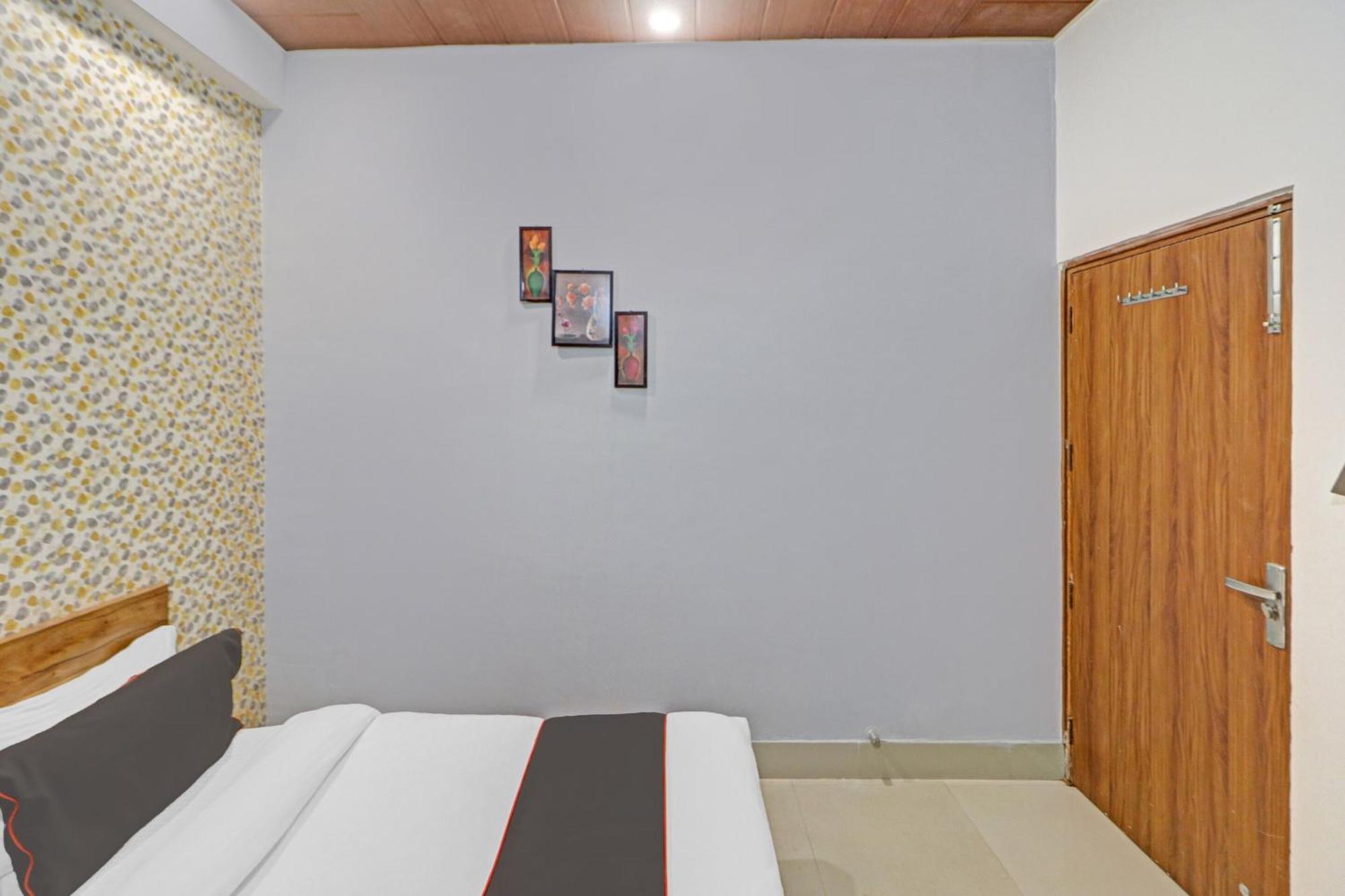 Hotel O Star Ki New Delhi Luaran gambar
