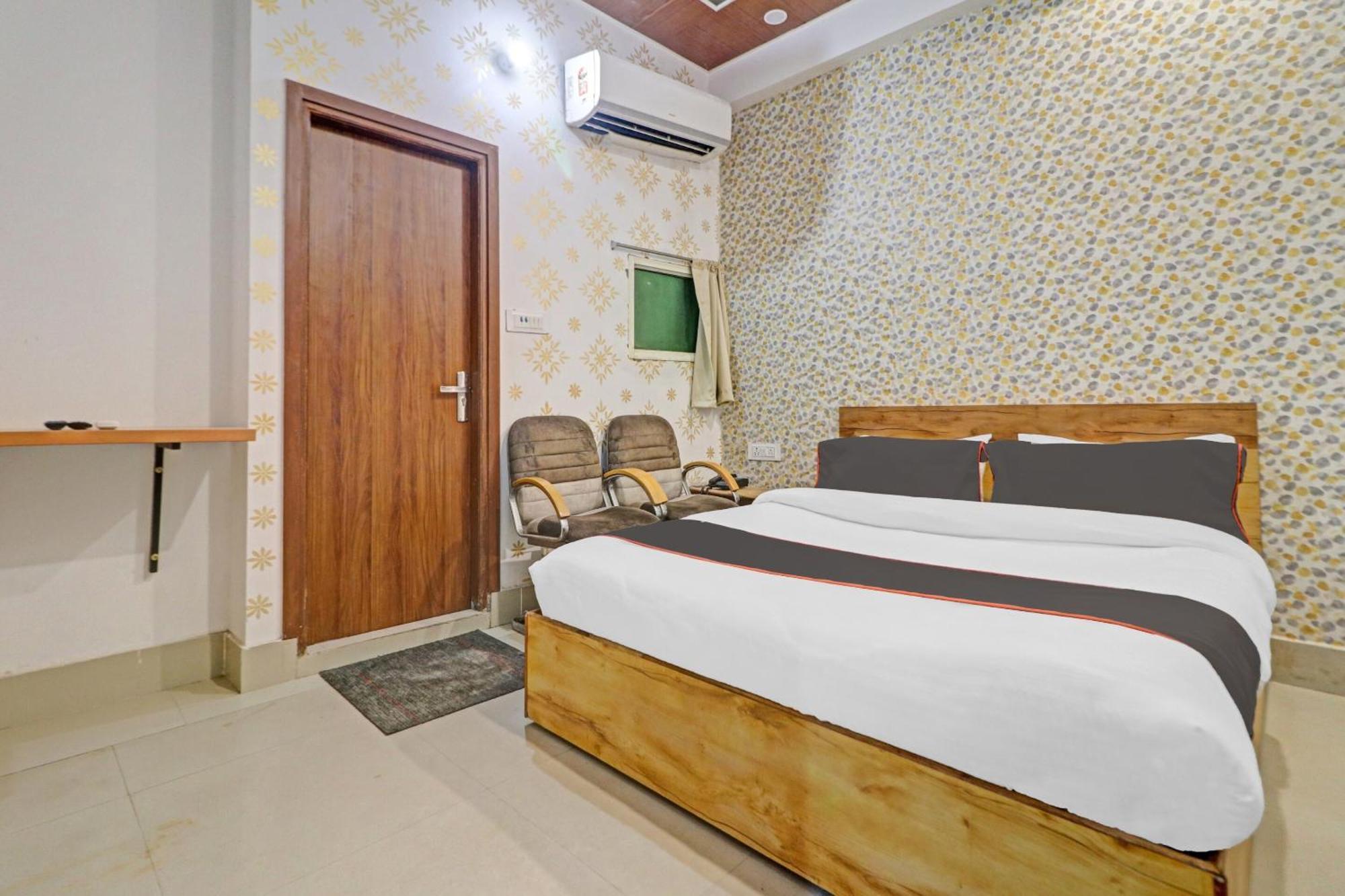 Hotel O Star Ki New Delhi Luaran gambar